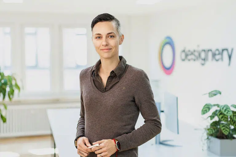 Portrait von Lena Weber